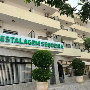 https://estalagem-sequeira.hotelaalgarve.com