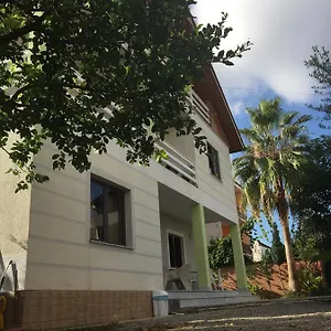 Grande House Ostello